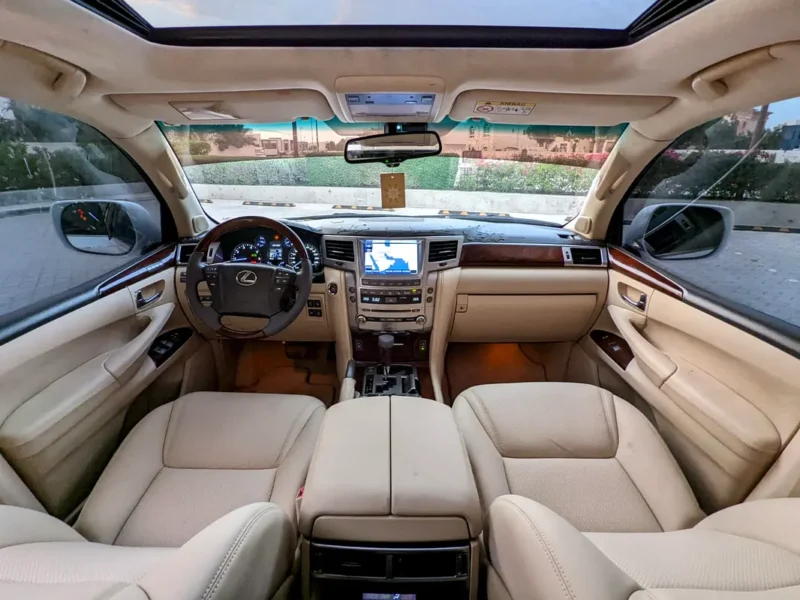 2013 Lexus LX-Series LX 570 Platinum 8 Cylinders Petrol Engine White Beige SUV GCC Specs