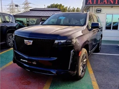 2022 Cadillac Escalade V8 Petrol Engine 6.2 Litres Blue Tan SUV GCC Specs Automatic