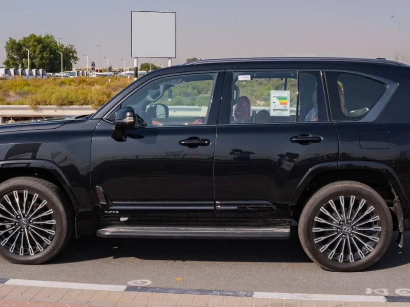 2026 Lexus LX600 KURO 3.5L V6 Twin-Turbo Petrol Engine Black Tan SUV (Black Edition)