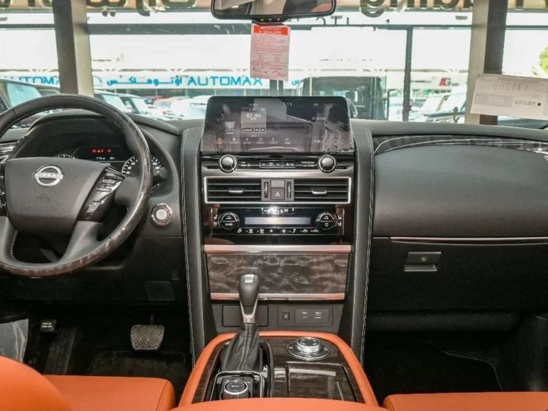 2024 Nissan Patrol SE Platinum City 4.0L V6 Petrol Engine Black Orange SUV GCC Specs