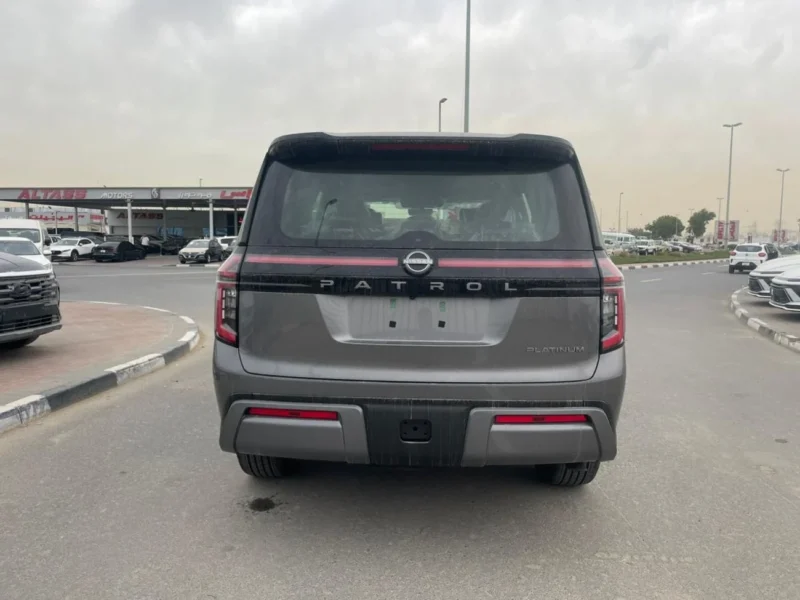 2026 Nissan Patrol Platinum 3.5 Litres Twin-Turbo V6 Petrol Engine Grey Burgundy SUV BLACK ROOF