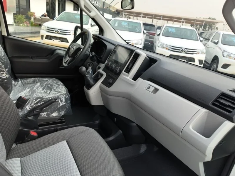 2026 TOYOTA HIACE HIGH ROOF 2.8L 4 Cylinders Diesel Engine White Grey Van GCC Specs