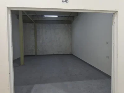 IAQ-4-G-17 Small Warehouse with Separate Door Best for Storage