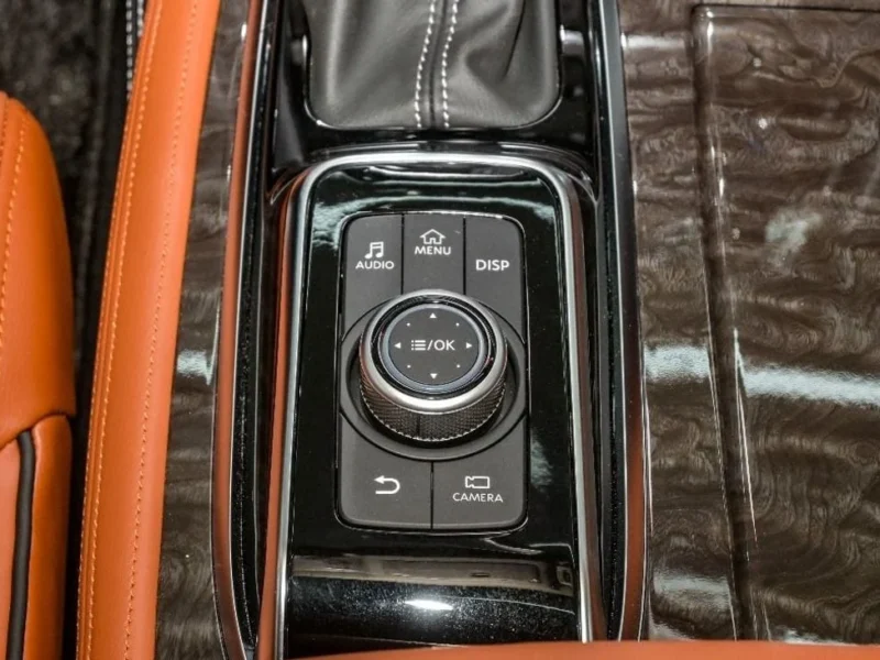 2024 Nissan Patrol SE Platinum City 4.0L V6 Petrol Engine Black Orange SUV GCC Specs