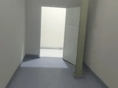 IAQ-4-G-17 Small Warehouse with Separate Door Best for Storage