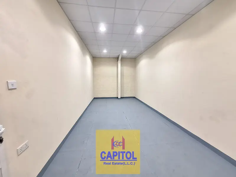 READY TO USE SPACIOUS AND MODERN WAREHOUSE FOR RENT IN AL QUOZ 4
