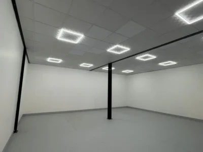 Premium Industrial Unit with Washroom Offering Clear Internal Space and Easy Operational Access