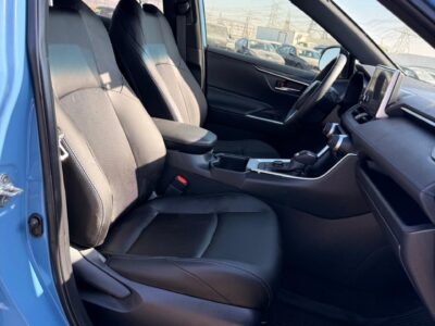 2023 TOYOTA RAV4 SE 2.5 Litres V4 Petrol HYBRID Engine Blue Black American Specs AWD