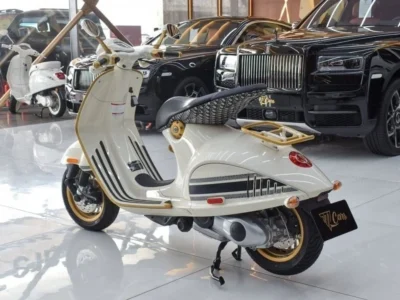 2022 VESPA 946 CHRISTIAN DIOR (ONLY 946 PIECES IN THE WORLD) White Black