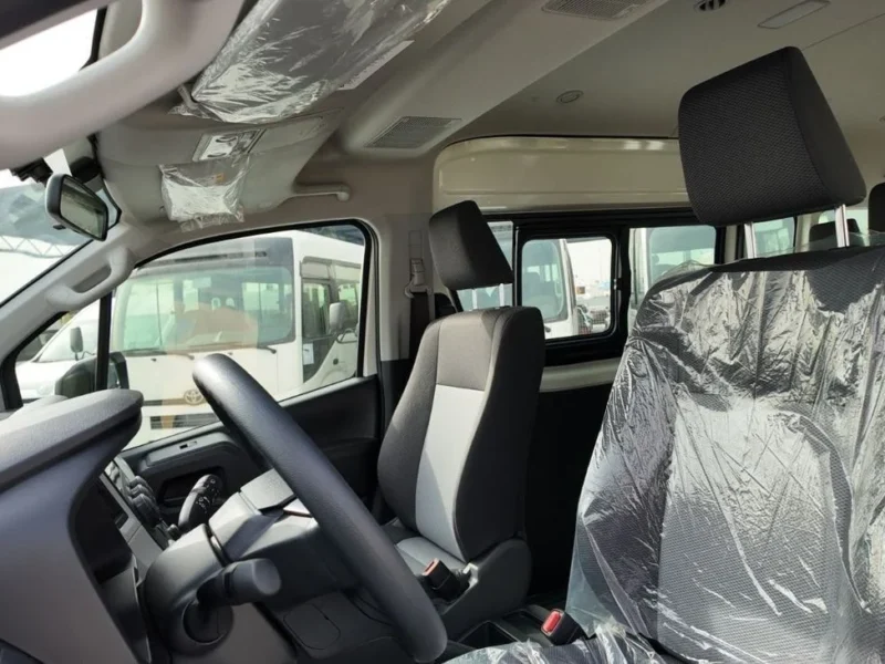 2026 TOYOTA HIACE HIGH ROOF 2.8L 4 Cylinders Diesel Engine White Grey Van GCC Specs