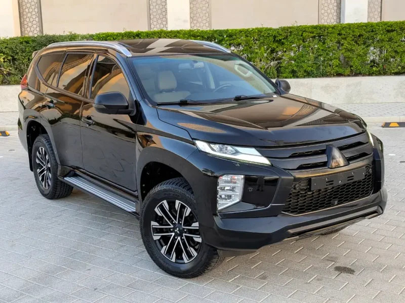2020 Mitsubishi Montero Sport GLS 4WD Top Line 6 Cylinders Petrol Engine Black Beige SUV