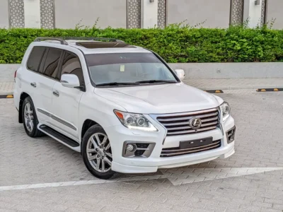 2013 Lexus LX-Series LX 570 Platinum 8 Cylinders Petrol Engine White Beige SUV GCC Specs