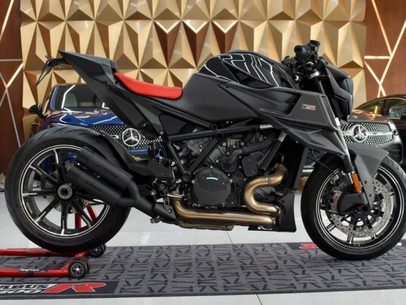 2022 KTM 1300R KTM BRABUS 1300 R 1 OF 77 LIMITED EDITION Black