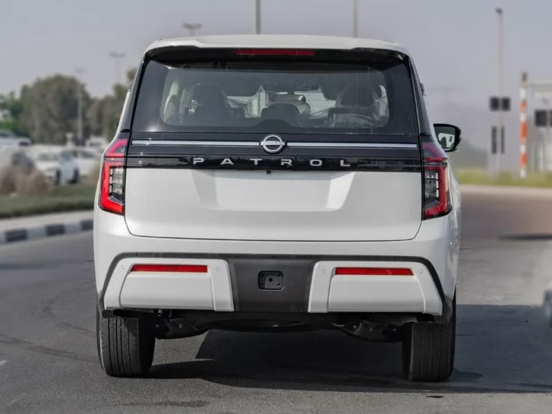 2025 Nissan Patrol LE T1 3.5 Litres V6 Twin Turbo Petrol White Black SUV GCC Specs