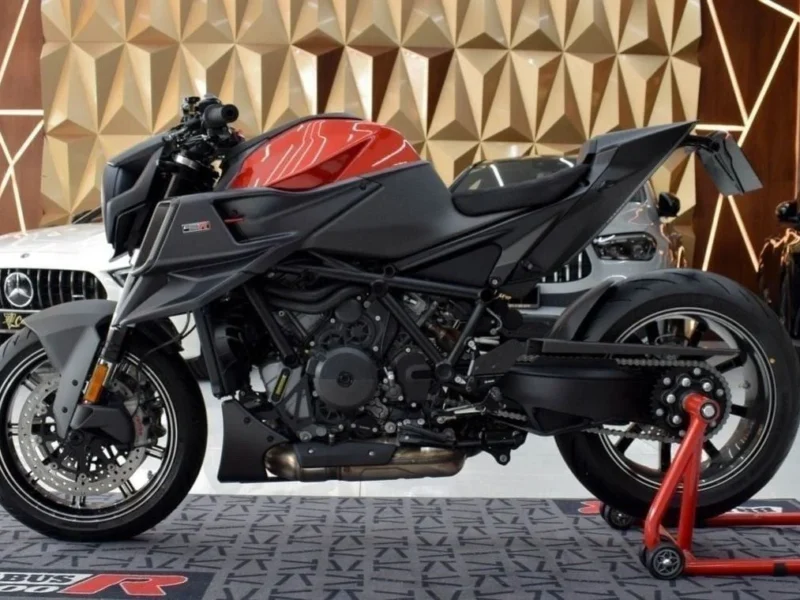 2022 KTM 1300R BRABUS KTM 1300 R (ONLY 77 INTHE WORLD) Black Red