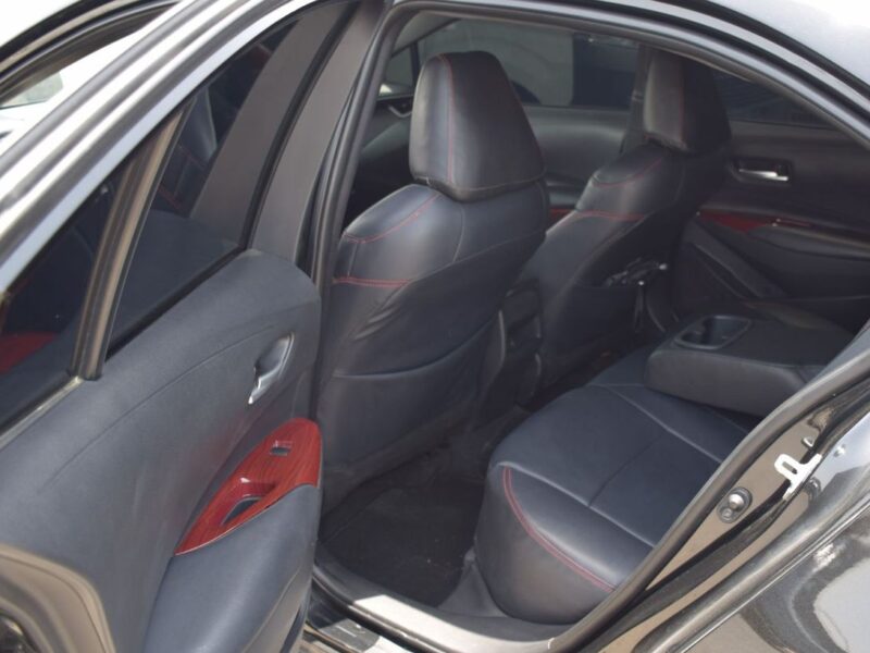 2020 Toyota Corolla SE 2.0 Liter 4 Cylinder Petrol Engine Black Sedan Automatic