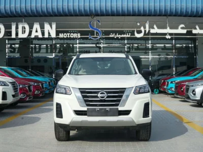 2023 Nissan X-Terra 2.5-L 4-Cylinder DOHC Petrol Engine White Beige SUV GCC Specs