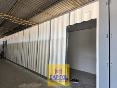 Just 20,000 AED Rent per Annum Warehouse available in Al Qouz 01