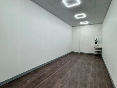 GROUND FLOOR WAREHOUSE FOR RENT