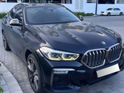 2020 BMW X6 M50i 4.4 Litres TWIN TURBO V8 Petrol Engine Black Maroon SUV GCC Specs