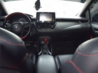 2020 Toyota Corolla SE 2.0 Liter 4 Cylinder Petrol Engine Black Sedan Automatic