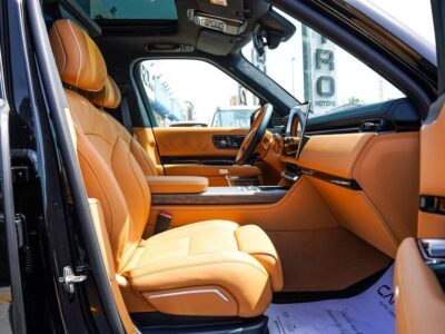 2025 Zeekr 9X 2.0 Litres turbocharged 4-cylinder Hybrid Engine Black Tan SUV