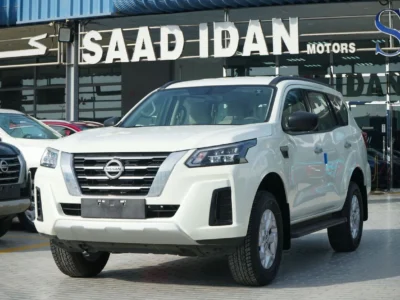 2023 Nissan X-Terra 2.5-L 4-Cylinder DOHC Petrol Engine White Beige SUV GCC Specs