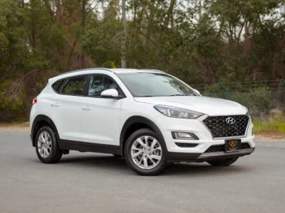 2020 Hyundai Tucson GDI 2.4L 4 Cylinders Petrol Engine White Beige SUV GCC Specs