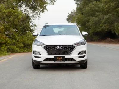 2020 Hyundai Tucson GDI 2.4L 4 Cylinders Petrol Engine White Beige SUV GCC Specs