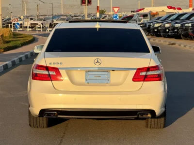 2011 Mercedes-Benz E-Class E500 V8 Petrol Engine White Black Sedan Neat and Clean Car