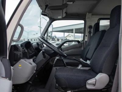 2024 Hino 300 Series 714 Double Cab 4.0‑liter Turbocharged Diesel Engine White Grey Truck