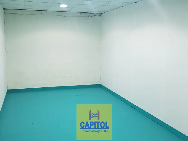 165 sqft in Al Quoz Industrial Area 4