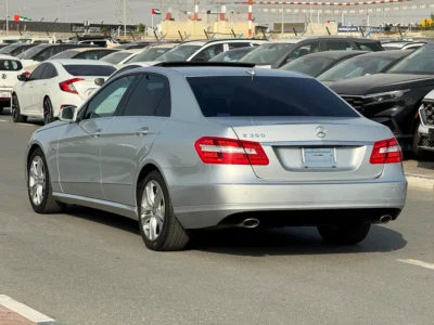 2010 Mercedes-Benz E-Class E350 6 Cylinders Petrol Engine Silver Black Sedan