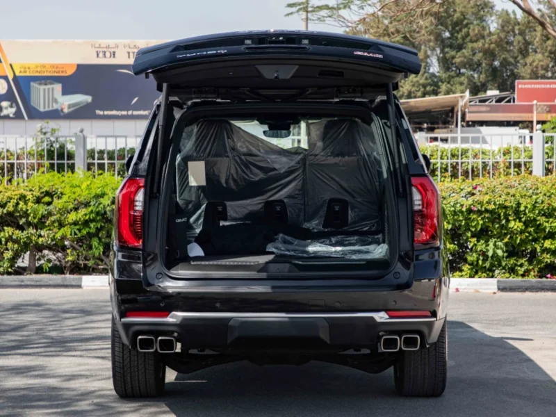 2026 GMC Yukon Denali XL 6.2‑litre V8 Petrol Engine Black SUV GCC Specs