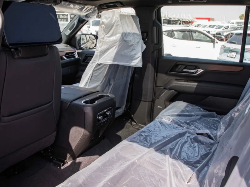 2026 GMC Yukon Denali XL 6.2‑litre V8 Petrol Engine Black SUV GCC Specs