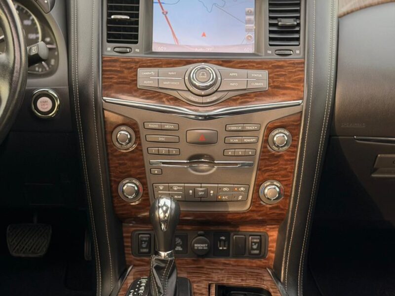 2020 NISSAN ARMADA SL 5.6 Litres V8 Petrol Engine VVT Grey Black SUV US Specs