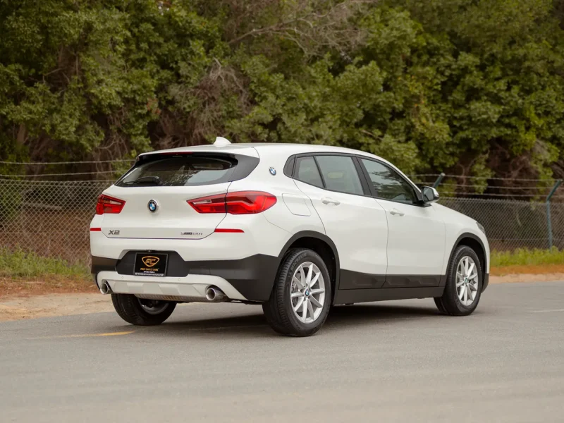 2020 BMW X2 sDrive 20i 2.0 Litres 4 Cylinders Petrol Engine White Black SUV GCC Specs