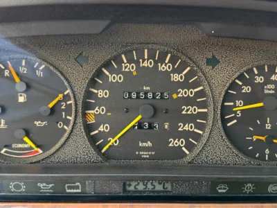 1989 Mercedes-Benz SEL-Class 560 SEL 8 Cylinders Petrol Engine Black Sedan Clean Title