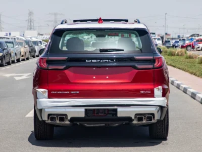 2024 GMC Acadia Denali 2.5L Turbocharged Inline-4 Petrol Engine Red White SUV