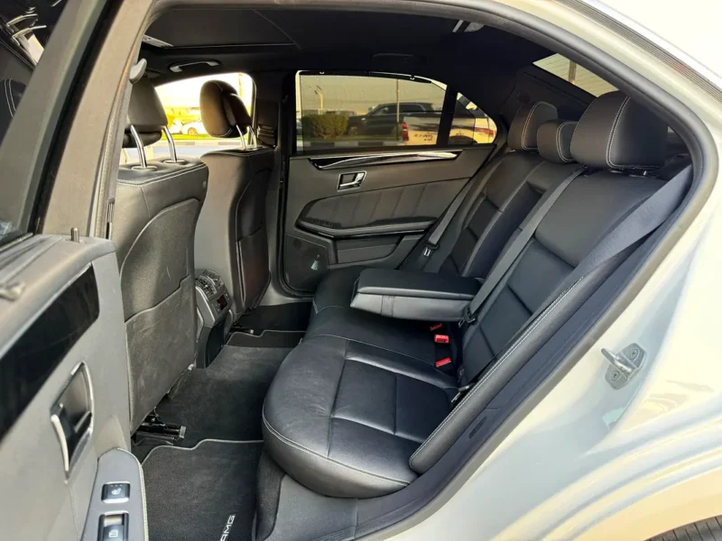 2011 Mercedes-Benz E-Class E500 V8 Petrol Engine White Black Sedan Neat and Clean Car