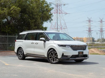 2022 Kia Carnival LX 3.5 Litres 6 Cylinders Petrol Engine White Tan Minivan GCC Specs