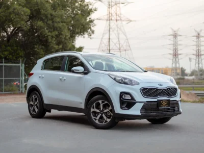 2020 Kia Sportage LX 2.4 Litres 4 Cylinders Petrol Engine White Black SUV GCC Specs