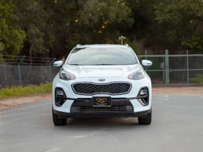 2020 Kia Sportage LX 2.4 Litres 4 Cylinders Petrol Engine White Black SUV GCC Specs