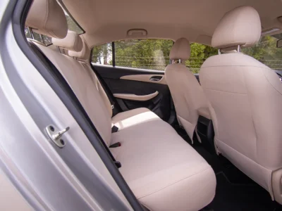 2022 MG 5 Comfort 1.5 Litres 4 Cylinders Petrol Engine Silver Grey Sedan GCC Specs