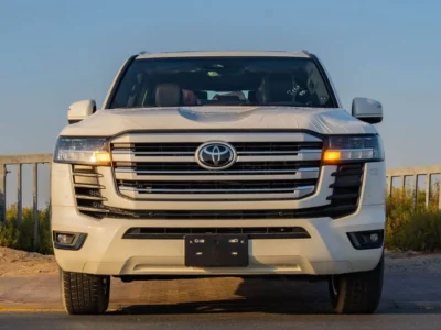 2026 Toyota Land Cruiser GXR 3.3L V6 Twin-Turbo Diesel Engine White Black SUV GCC