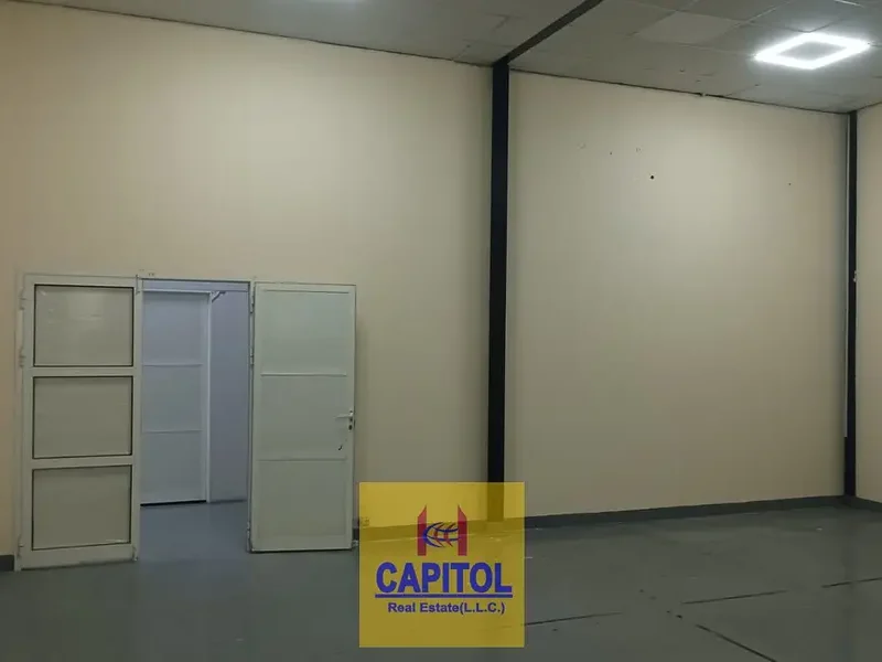 AFORDABLE STORAGE SPACE ON GROUND 650SQFT AVAILABLE FOR RENT IN AL QUOZ