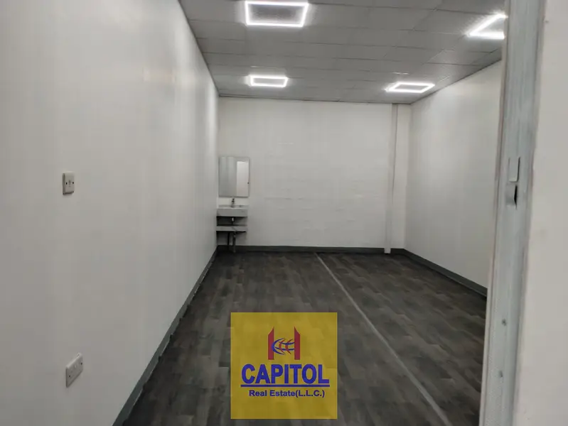 Small Storage Warehouse with Washroom Al Quoz 1 Near Bus Stop