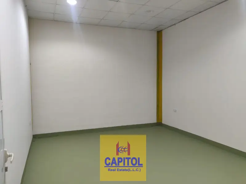390 SQFT MEZZANINE FLOOR WAREHOUSE