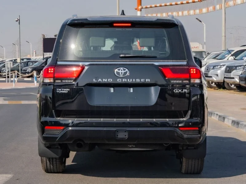 2026 Toyota Land Cruiser GXR 3.3L V6 Twin-Turbo Diesel Engine Black SUV GCC