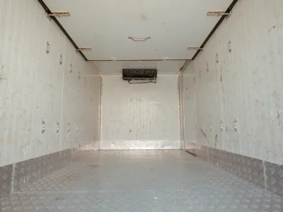 2020 Mitsubishi Canter Chiller Box 4.0L 4-Cylinder Diesel Engine White Grey Truck GCC